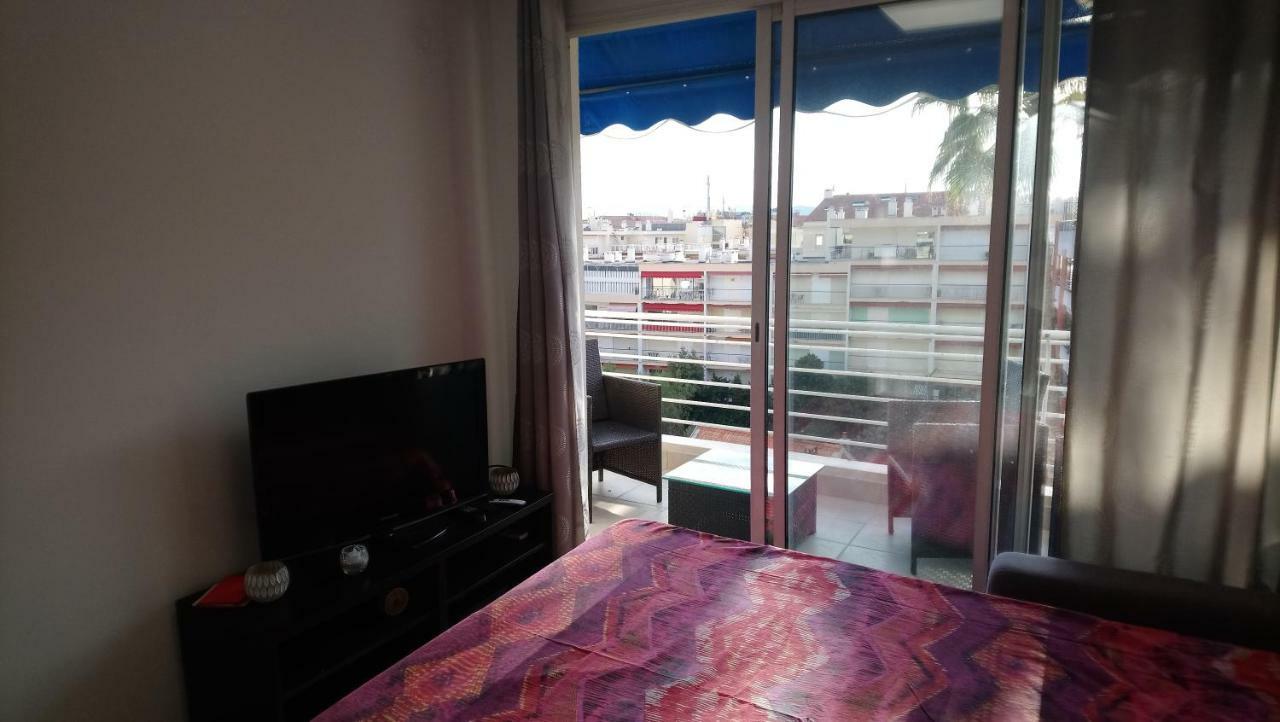 Studio Royal-Beach Appartamento Cannes Esterno foto